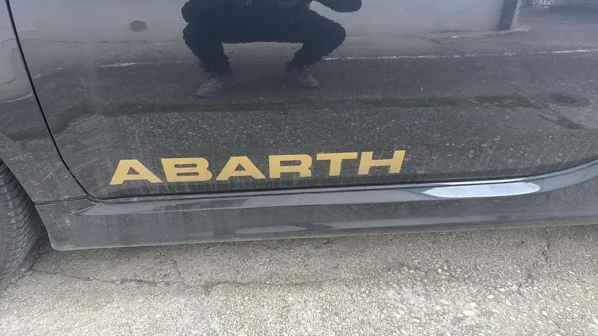 Usata Abarth 595 165 CV (121 kW) 2021 Nero Utilitaria