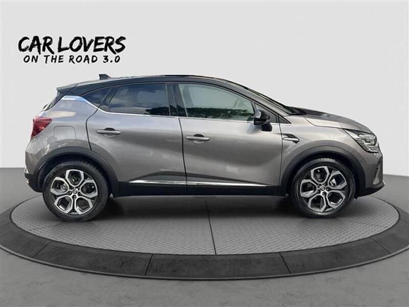 Usata Renault Captur Techno 143 CV (105 kW) 2023 Grigio scuro SUV