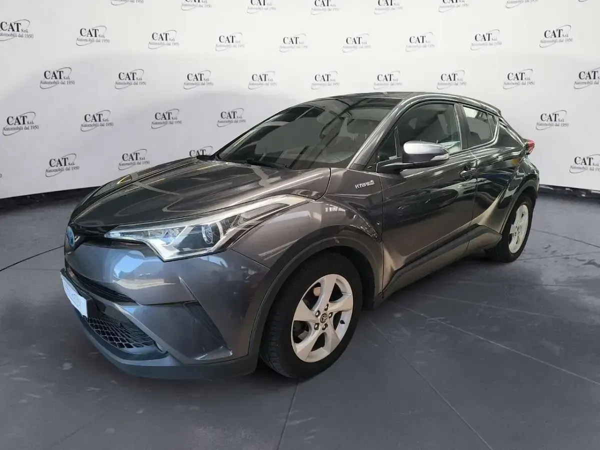 Usata Toyota C-HR Business Edition 122 CV (89 kW) 2019 Grigio SUV