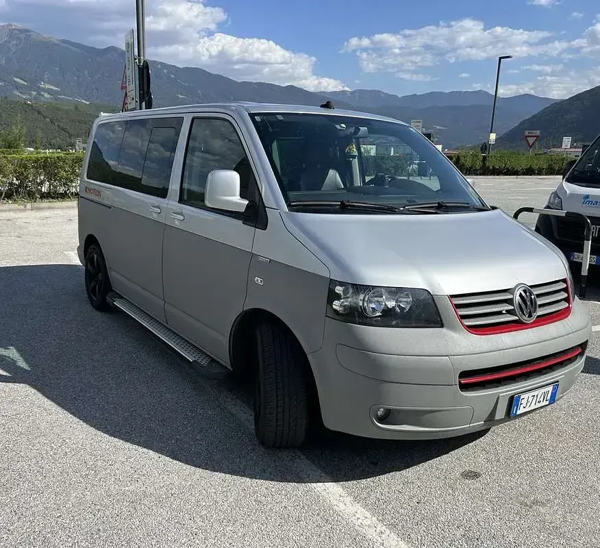 Usata VW Multivan Highline 174 CV (127 kW) 2006 Monovolume