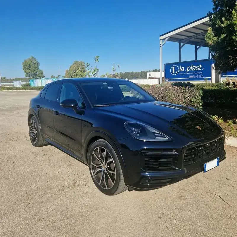 Usata Porsche Cayenne Coupe Platinum Edition 340 CV (250 kW) 2022 Blu/azzurro SUV