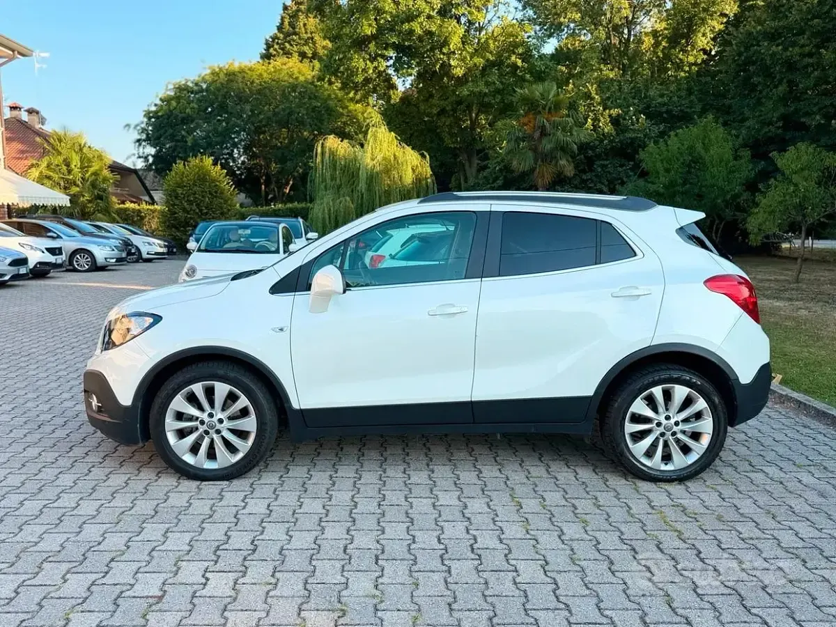 Usata Opel Mokka Cosmo 136 CV (100 kW) 2015 Bianco SUV