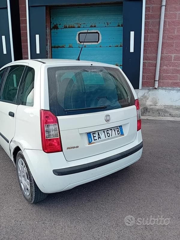 Usata Fiat Idea 95 CV (69 kW) 2015 Bianco Monovolume