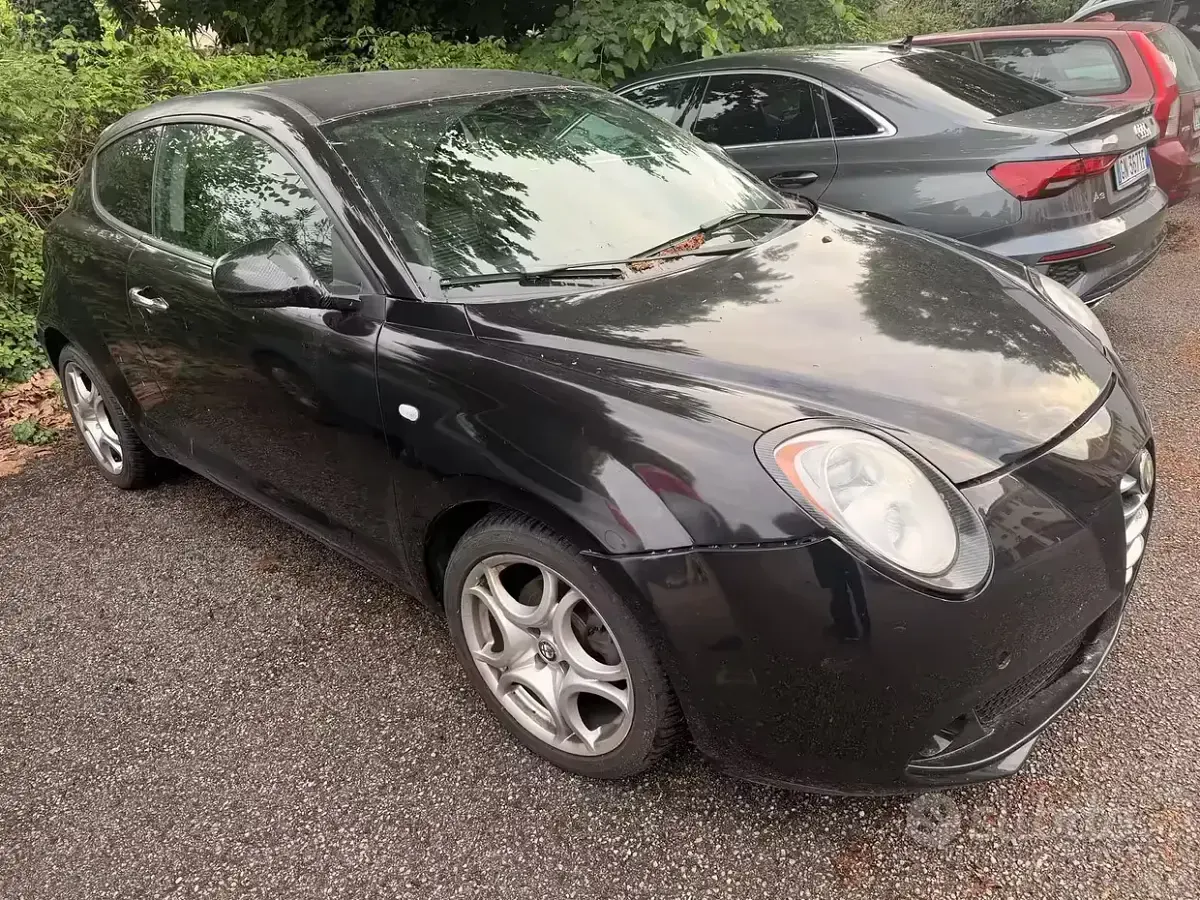 Usata Alfa Romeo MiTo 95 CV (69 kW) 2011 Nero Utilitaria