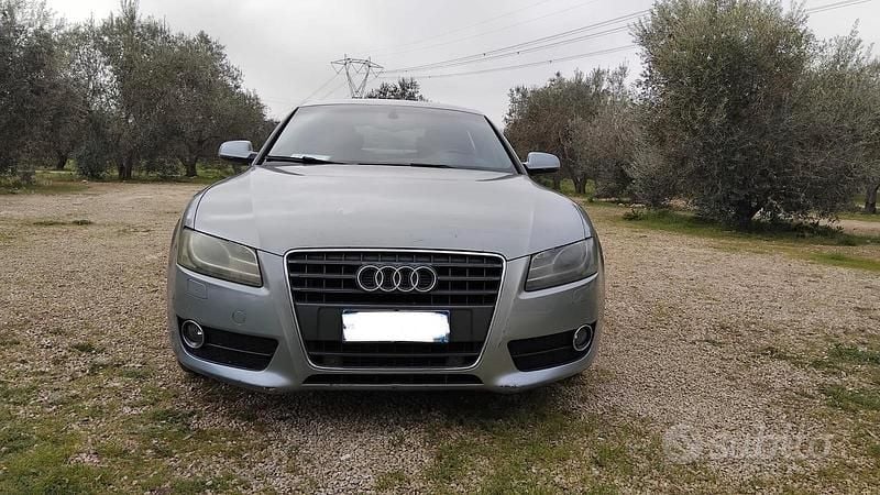 Usata Audi A5 143 CV (105 kW) 2010 Grigio Coupé