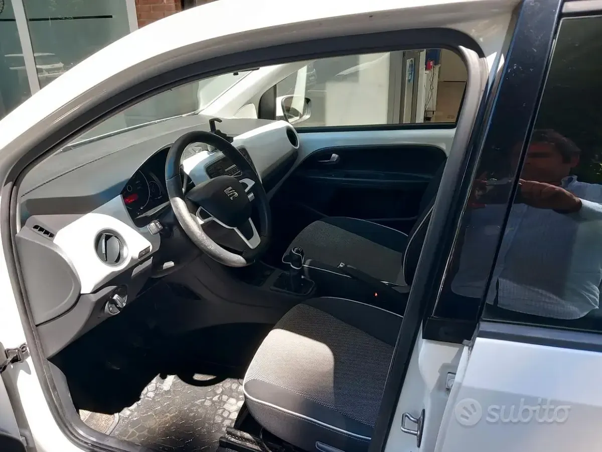 Usata Seat Mii Chic 60 CV (44 kW) 2018 Bianco Utilitaria
