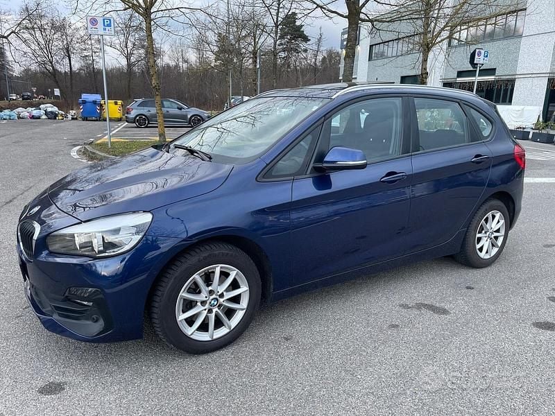 Usata BMW 216 Active Tourer 116 CV (85 kW) 2020 Blu/azzurro Monovolume