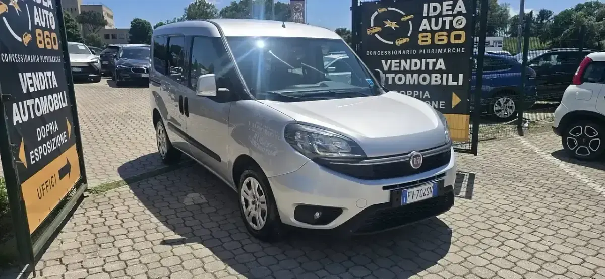 Usado Fiat Doblò Easy 105 HP (77 kW) 2019 Monovolume