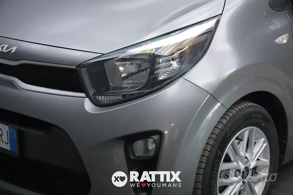 Usata Kia Picanto Urban 67 CV (49 kW) 2024 Ascot grey Utilitaria