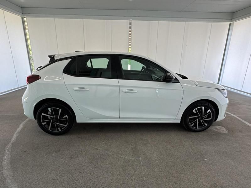 Używany Opel Corsa 101 KM (74 kW) 2025 Biały Hatchback