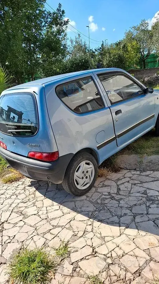 Usata Fiat 600 54 CV (39 kW) 2003 Bluazzurro Utilitaria
