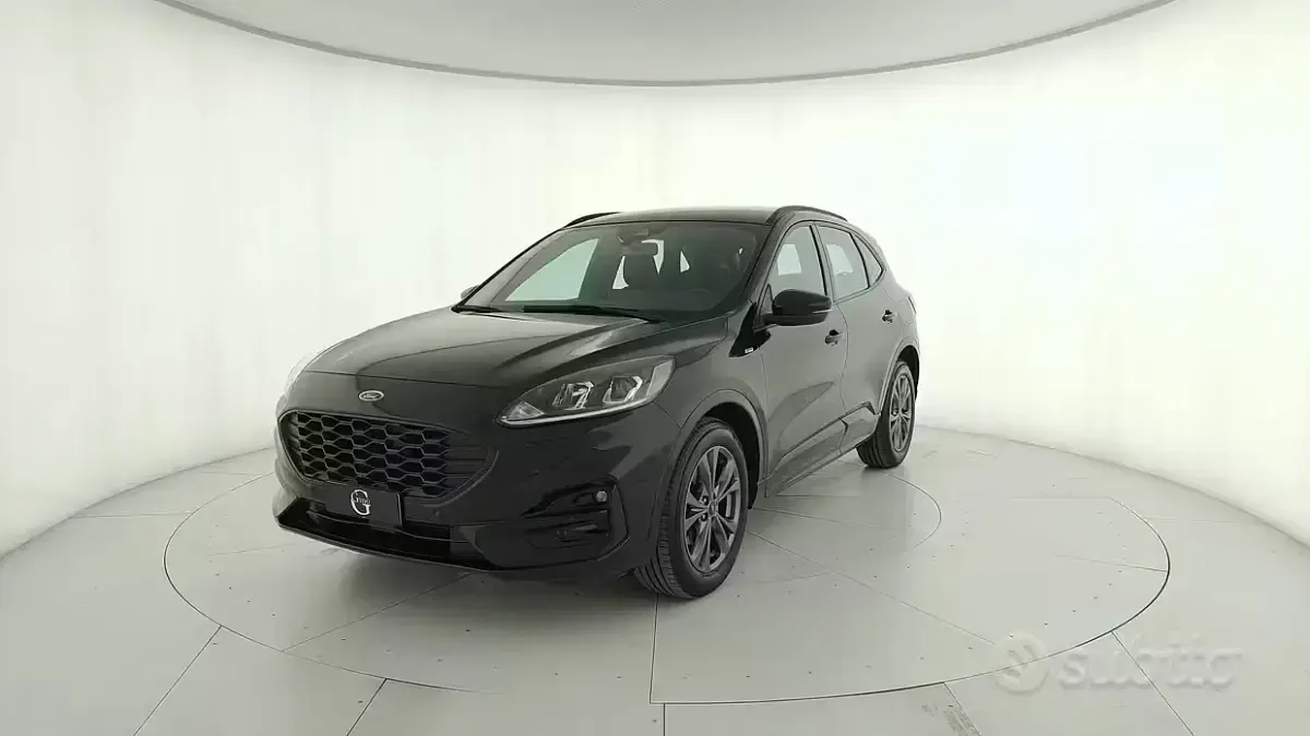 Usata Ford Kuga 225 CV (165 kW) 2022 SUV