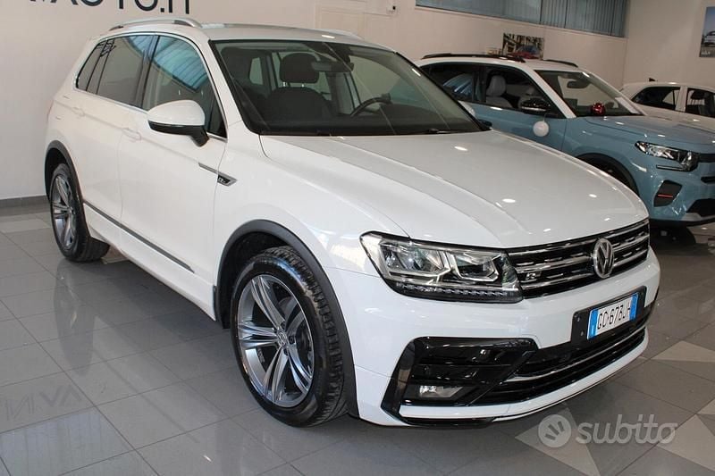 Usata VW Tiguan R-line 150 CV (110 kW) 2020 Bianco SUV