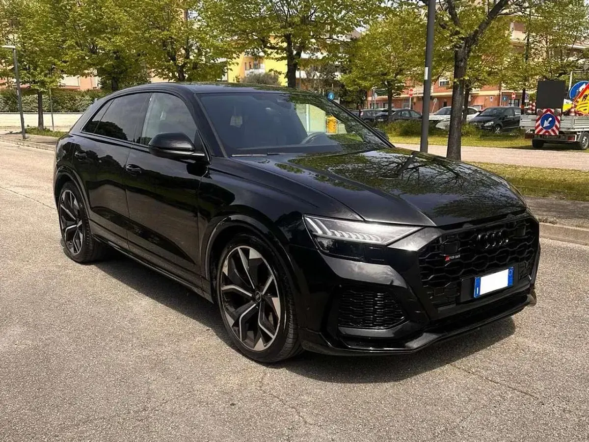 Usata Audi Q8 600 CV (441 kW) 2023 Nero SUV