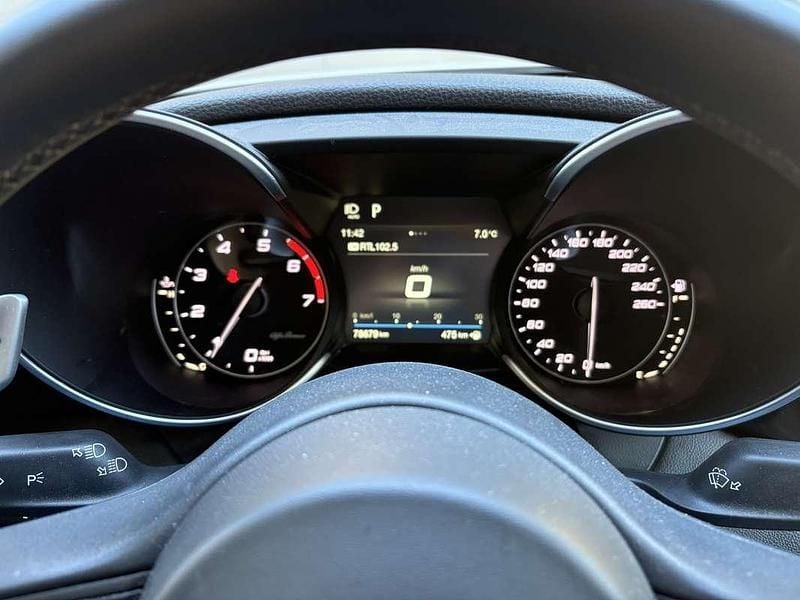 Usata Alfa Romeo Giulia Super 200 CV (147 kW) 2018 Bianco Berlina