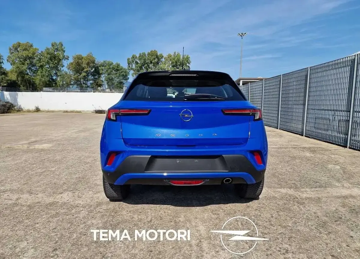 Usata Opel Mokka Edition 110 CV (80 kW) 2022 Blu SUV