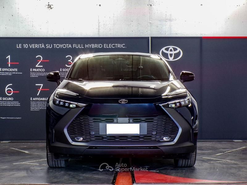 Usata Toyota C-HR Trend 197 CV (144 kW) 2024 Blu SUV