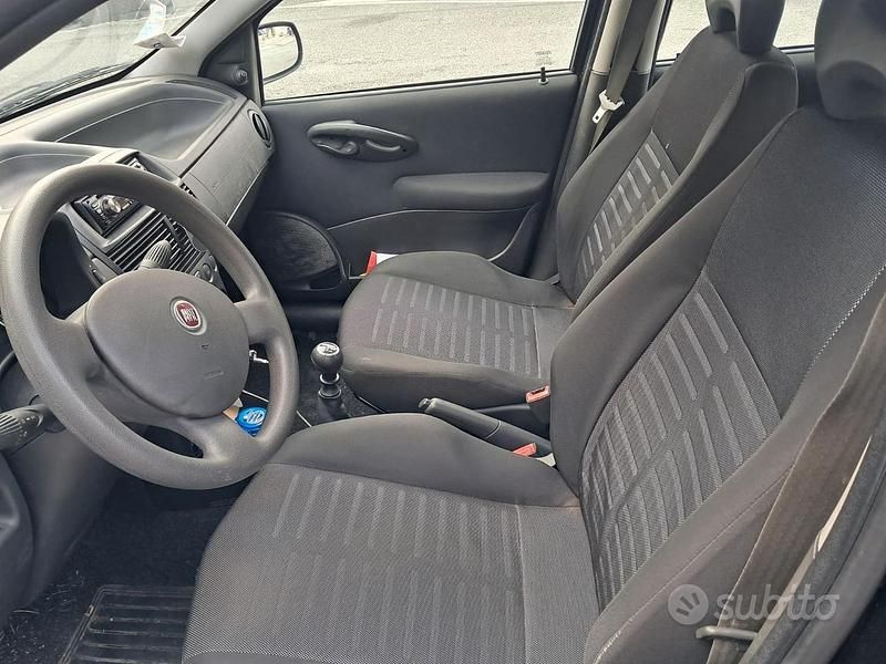 Usata Fiat Punto 2010 Nero Utilitaria