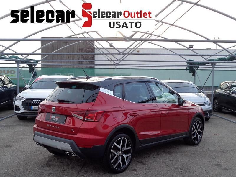 Usata Seat Arona FR 116 CV (85 kW) 2019 Rosso metallizzato SUV