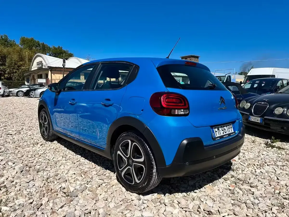 Usata Citroën C3 PureTech 82 CV (60 kW) 2017 Blu Berlina