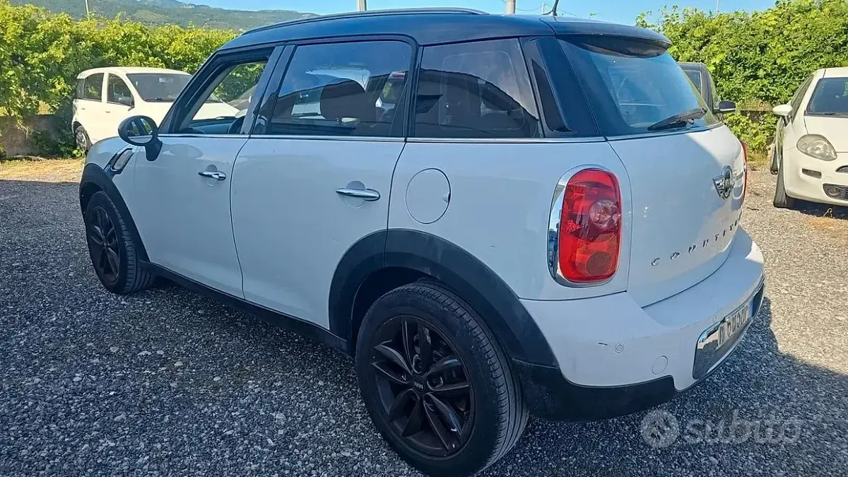 Usata Mini One D Countryman 111 CV (81 kW) 2014 Bianco SUV