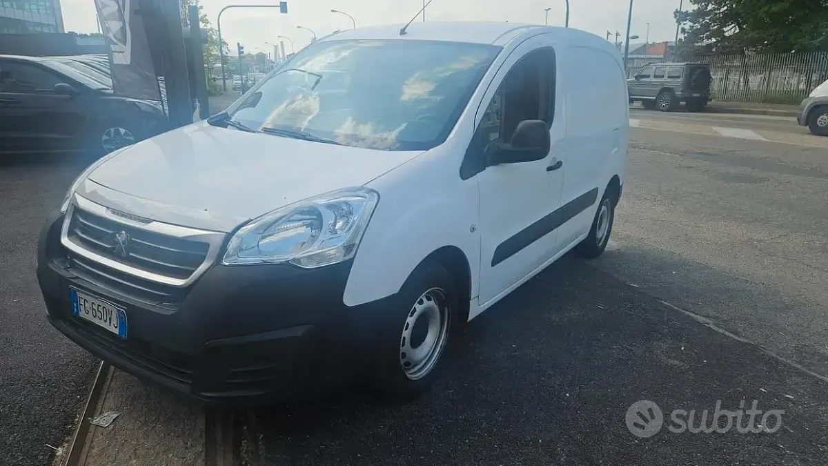 Usata Peugeot Partner Comfort 99 CV (72 kW) 2016