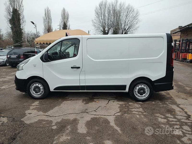 Usata Renault Trafic 125 CV (91 kW) 2019 Bianco Monovolume