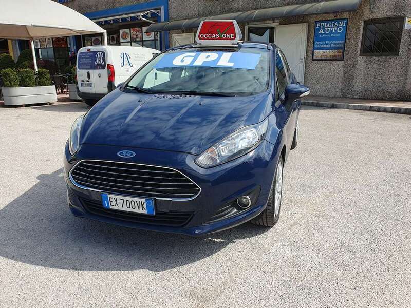 Venduto Ford Fiesta BUSINESS GPL - auto usate in vendita