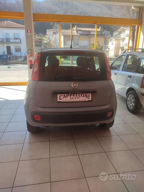 Usata Fiat Panda Pop 69 CV (50 kW) 2018 Blu Utilitaria