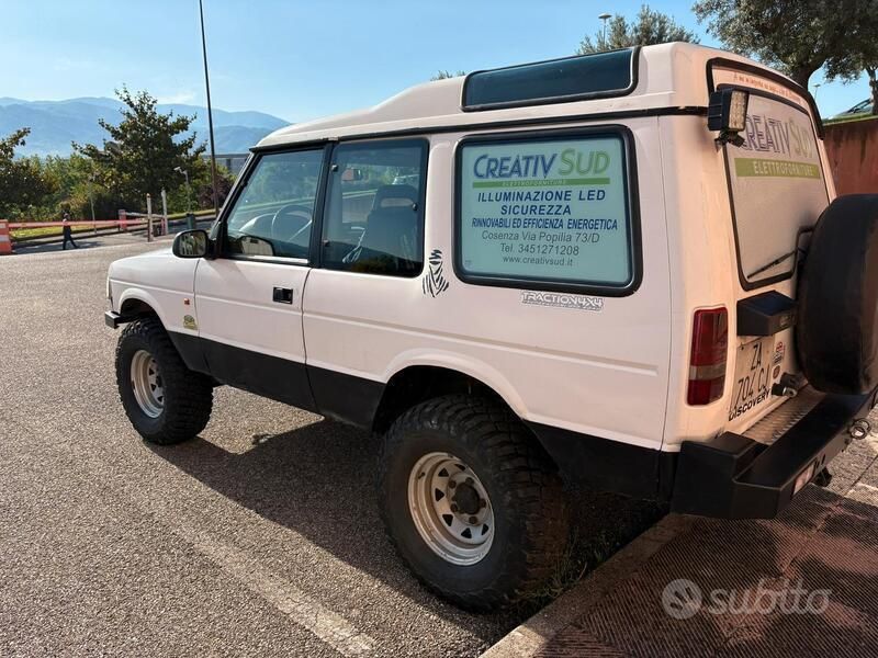 Usata Land Rover Discovery 113 CV (83 kW) 1995 Bianco SUV