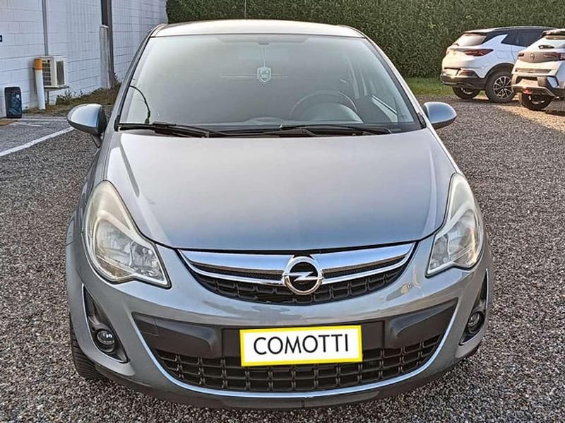 Usata Opel Corsa Enjoy 80 CV (58 kW) 2012 Grigio Utilitaria