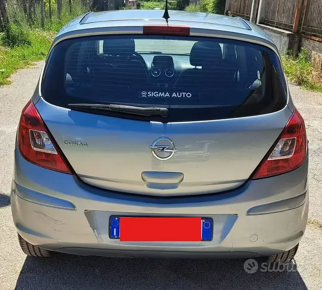 Usata Opel Corsa 85 CV (62 kW) 2015 Grigio Utilitaria