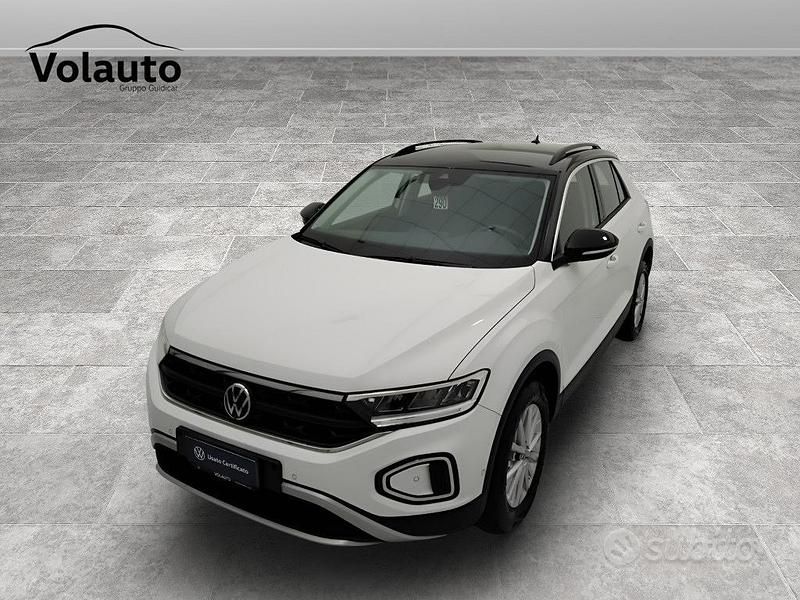 Bianco Usata 2022 VW T-Roc Life SUV | 21.900 € (Ottimo prezzo) - Immagine 1/4