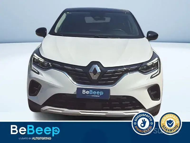 Usata Renault Captur Initiale Paris 160 CV (117 kW) 2021 Bianco pastello SUV
