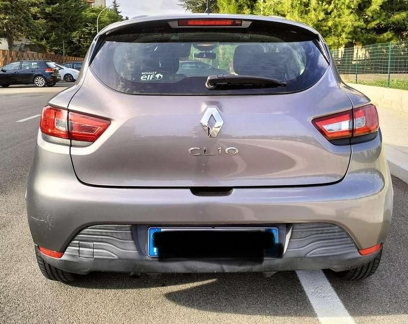 Usata Renault Clio IV 75 CV (55 kW) 2013 Berlina