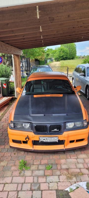 Usata BMW 318 140 CV (102 kW) 1992 Coupé