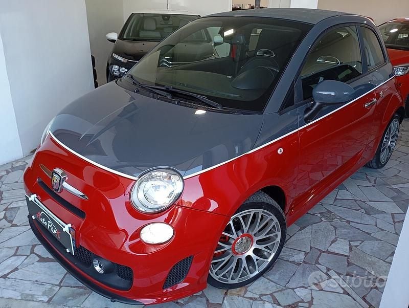 Usata Abarth 500C Custom 140 CV (102 kW) 2015 Rosso Cabrio