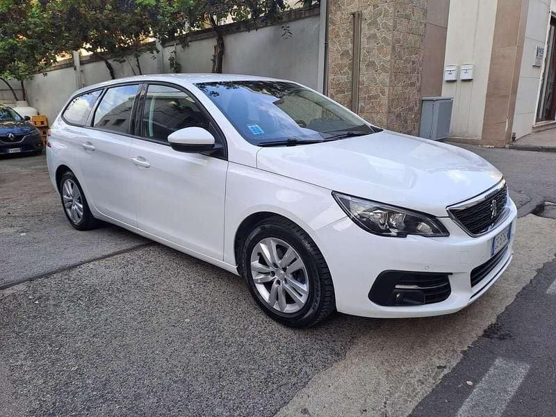 Usata Peugeot 308 Business-Line 131 CV (96 kW) 2021 Bianco Station wagon