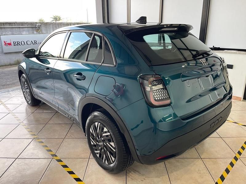 Usata Fiat 600 100 CV (73 kW) 2024 Blu Station wagon