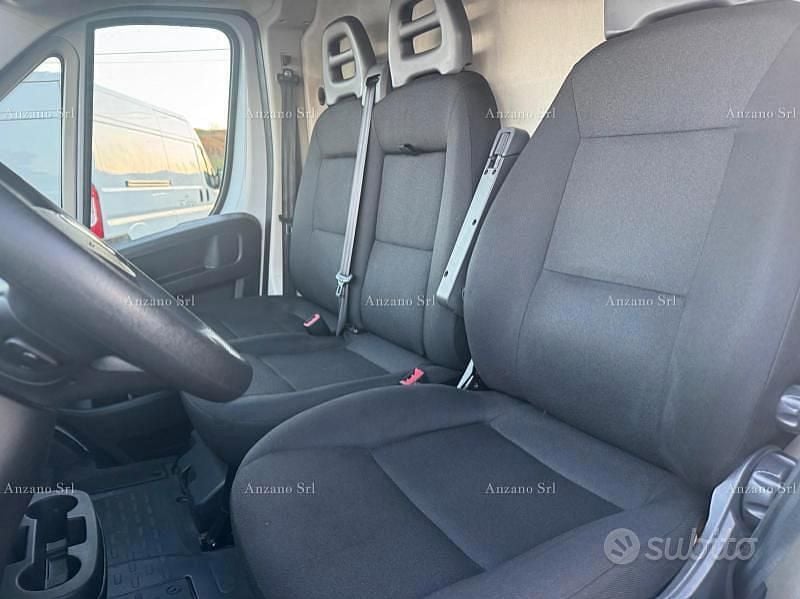 Usata Fiat Ducato 33 140 CV (102 kW) 2021 Furgone