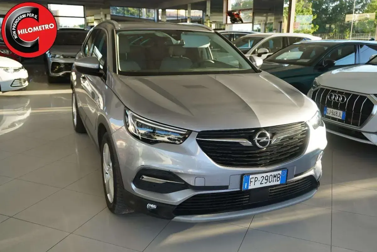 Usata Opel Grandland X Innovation 120 CV (88 kW) 2018 Grigio SUV