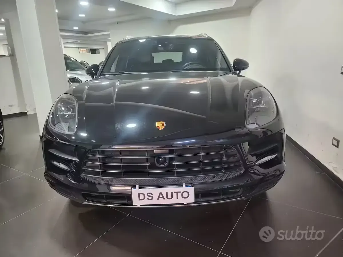Usata Porsche Macan 245 CV (180 kW) 2021 Nero SUV