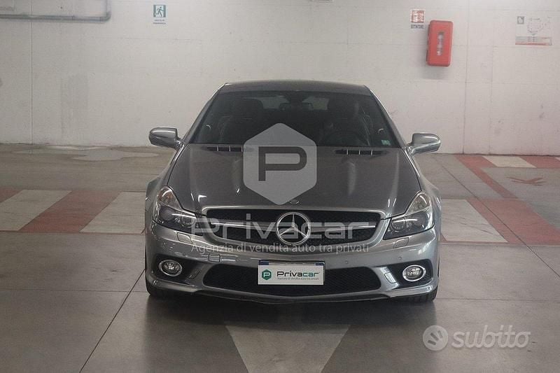 Usata Mercedes SL350 Chrome 316 CV (232 kW) 2009 Grigio Cabrio