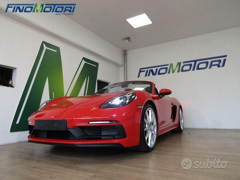 Usata Porsche Boxster 400 CV (294 kW) 2021 Rosso Cabrio