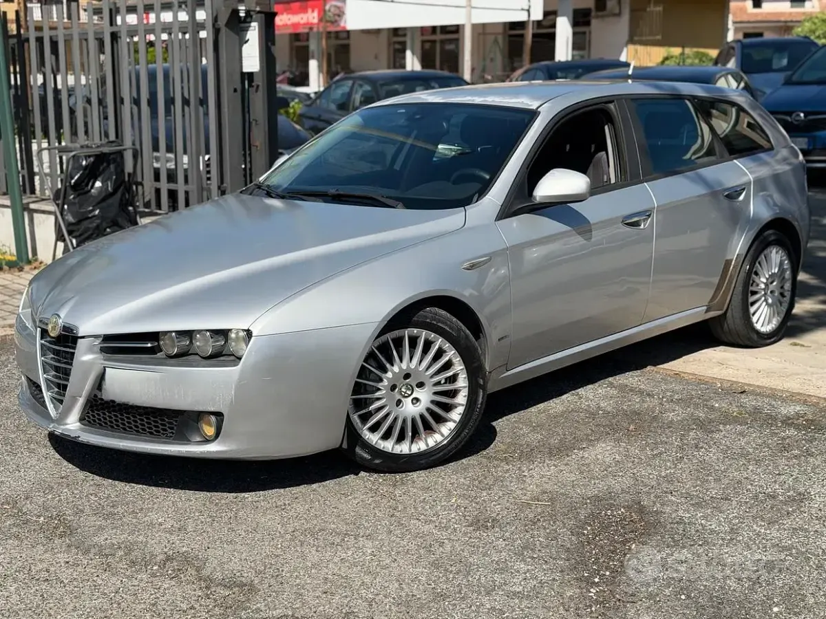 Usata Alfa Romeo 159 150 CV (110 kW) 2008 Grigio Station wagon