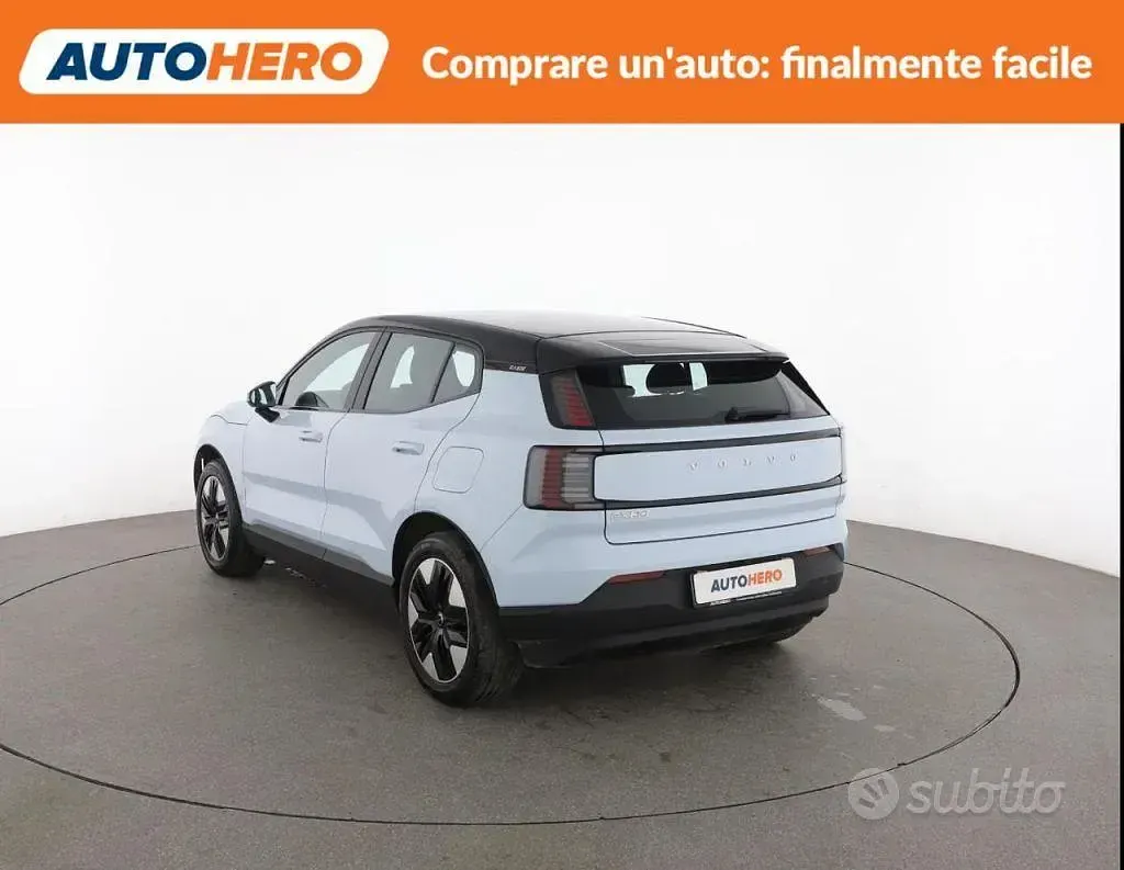 Usata Volvo EX30 Plus 200 kW (272 CV) 2024 Blu SUV