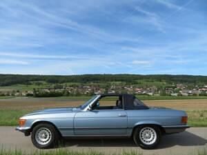 Usata Mercedes SL380 204 CV (150 kW) 1985 Blu Cabrio