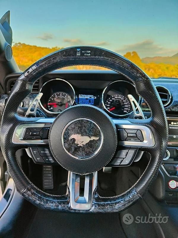 Usata Ford Mustang Fastback 317 CV (233 kW) 2017 Nero Coupé