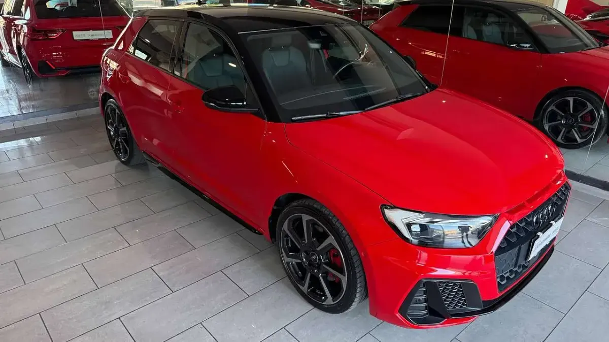 Usata Audi A1 Sportback S-Line 207 CV (152 kW) 2022 Tetto nero lucido Utilitaria