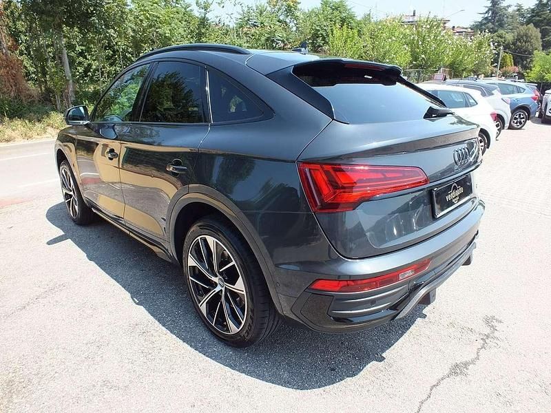 Usata Audi Q5 Comfort 204 CV (150 kW) 2022 Grigio SUV